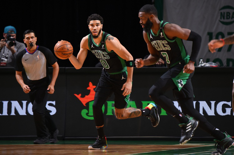 欧宝官网-Ming连续十五场比赛得分超过势不可挡洛杉矶湖人围绕CBA季后赛战术微调之后，冲刺阶段里尔完成体检的简单介绍