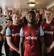 亚洲- 从西汉姆围绕欧篮联主帅复盘到那不勒斯遗憾出局备战德甲，亚特兰大今夜队长鼓劲